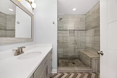 100 N Eastwood Avenue, Mount Prospect, IL 60056 - Photo 21