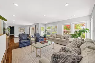 100 N Eastwood Ave, Mount Prospect, IL 60056 - Photo 9