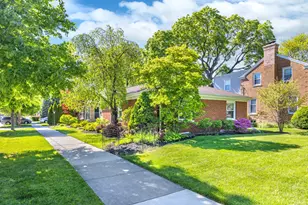 100 N Eastwood Ave, Mount Prospect, IL 60056 - Photo 37