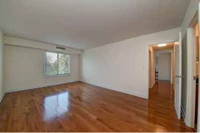 1405 E Central Road #316B, Arlington Heights, IL 60005 - Photo 7