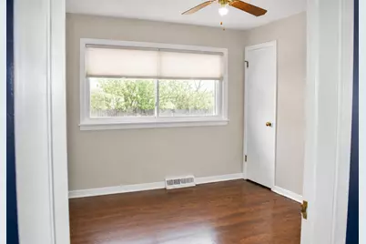 10941 S Kedzie Avenue, Chicago, IL 60655 - Photo 9