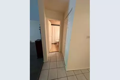 9717 S Keeler Avenue #110, Oak Lawn, IL 60453 - Photo 11
