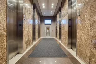 655 W Irving Park Rd, Chicago, IL 60613 - Photo 25