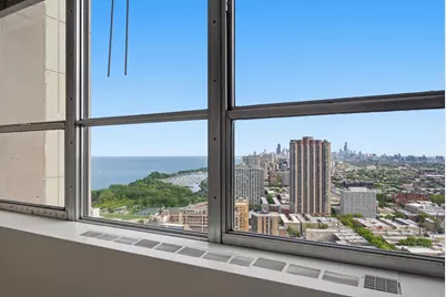 655 W Irving Park Road #4113, Chicago, IL 60613 - Photo 13