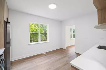 1107 Victoria Avenue, North Chicago, IL 60064 - Photo 11