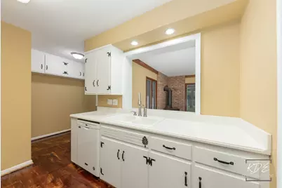 210 S Gladstone Avenue, Aurora, IL 60506 - Photo 5