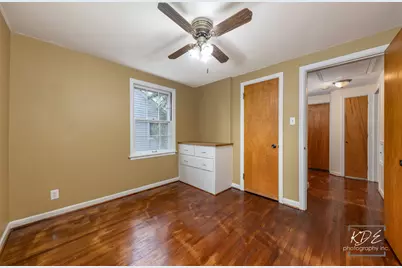 210 S Gladstone Avenue, Aurora, IL 60506 - Photo 19