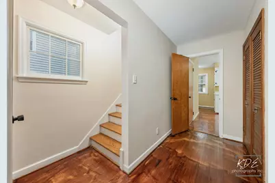 210 S Gladstone Avenue, Aurora, IL 60506 - Photo 17