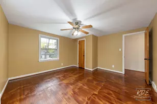 210 S Gladstone Ave, Aurora, IL 60506 - Photo 21