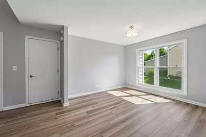 501 Bloomfield Drive, Bolingbrook, IL 60440 - Photo 9