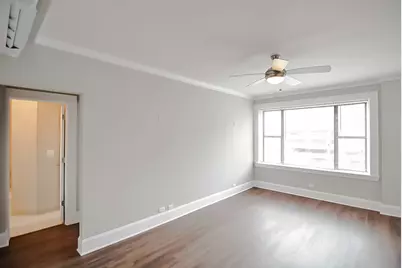 817 W Lakeside Place #611, Chicago, IL 60640 - Photo 13