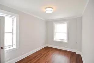 817 W Lakeside Pl, Chicago, IL 60640 - Photo 15