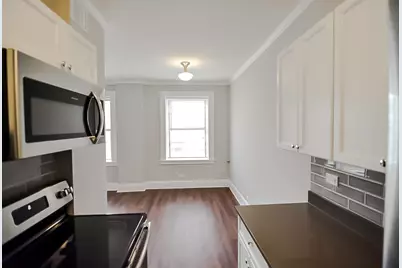 817 W Lakeside Place #611, Chicago, IL 60640 - Photo 5