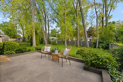 221 W Sheridan Place, Lake Bluff, IL 60044 - Photo 25