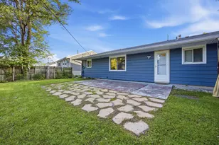 6 Beacon Ave, Romeoville, IL 60446 - Photo 17