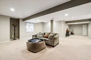14087 Glenwood Ct, Libertyville, IL 60048 - Photo 29