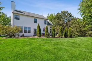 14087 Glenwood Ct, Libertyville, IL 60048 - Photo 33