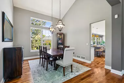 14087 Glenwood Court, Libertyville, IL 60048 - Photo 9
