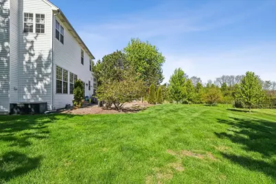 14087 Glenwood Court, Libertyville, IL 60048 - Photo 35