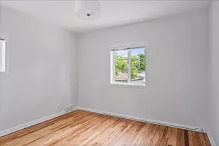 2006 Lake Ave, Wilmette, IL 60091 - Photo 17