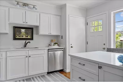 2006 Lake Avenue, Wilmette, IL 60091 - Photo 9