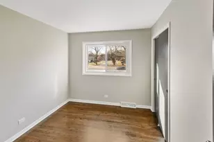 1339 Heather Rd, Homewood, IL 60430 - Photo 19