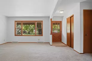 281 W Cartwright, Oregon, IL 61061 - Photo 3