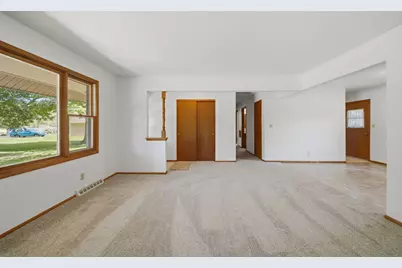 281 W Cartwright, Oregon, IL 61061 - Photo 5