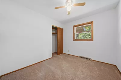 281 W Cartwright, Oregon, IL 61061 - Photo 17