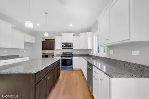 19943 Silverside Dr, Tinley Park, IL 60487 - Photo 17