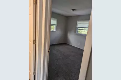 2705 N Lincoln Avenue, Davenport, IA 52804 - Photo 11