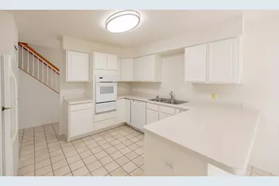 1716 Normandy Woods Court, Grayslake, IL 60030 - Photo 5
