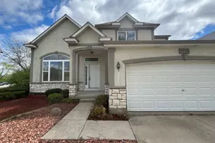 1716 Normandy Woods Ct, Grayslake, IL 60030 - Photo 1