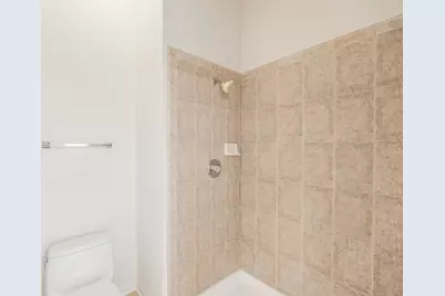 1716 Normandy Woods Court, Grayslake, IL 60030 - Photo 13