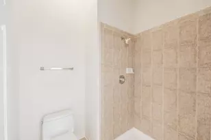 1716 Normandy Woods Ct, Grayslake, IL 60030 - Photo 13