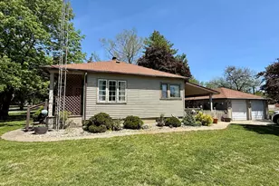 1006 N Sangamon Ave, Gibson City, IL 60936 - Photo 21