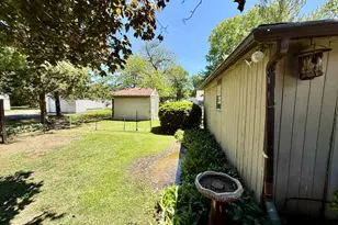 1006 N Sangamon Ave, Gibson City, IL 60936 - Photo 11