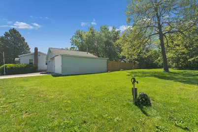 230 W Joliet Highway, New Lenox, IL 60451 - Photo 17