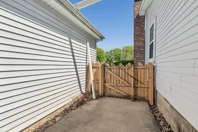 230 W Joliet Highway, New Lenox, IL 60451 - Photo 13