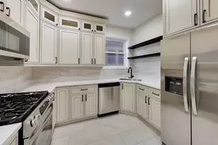 7818 S Merrill Ave, Chicago, IL 60649 - Photo 11