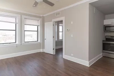 817 W Lakeside Place #701, Chicago, IL 60640 - Photo 7