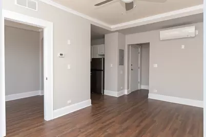 817 W Lakeside Place #701, Chicago, IL 60640 - Photo 9