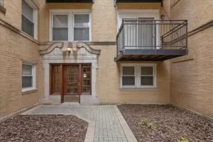 7050 N Damen Ave, Chicago, IL 60645 - Photo 19