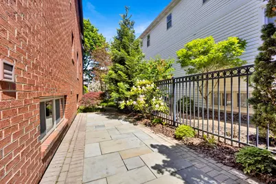 1621 W Rosehill Drive, Chicago, IL 60660 - Photo 81