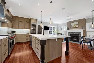 1621 W Rosehill Drive, Chicago, IL 60660 - Photo 17