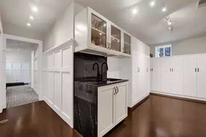 1621 W Rosehill Drive, Chicago, IL 60660 - Photo 71