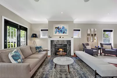 1621 W Rosehill Drive, Chicago, IL 60660 - Photo 3