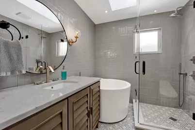 1621 W Rosehill Drive, Chicago, IL 60660 - Photo 49