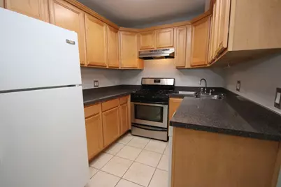 211 E Liberty Street #4, Wauconda, IL 60084 - Photo 3