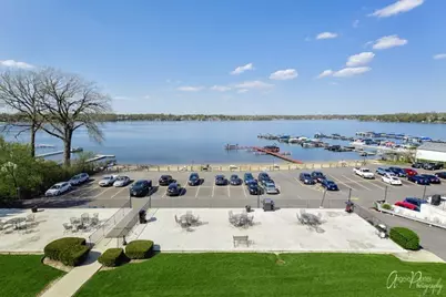 211 E Liberty Street #4, Wauconda, IL 60084 - Photo 17
